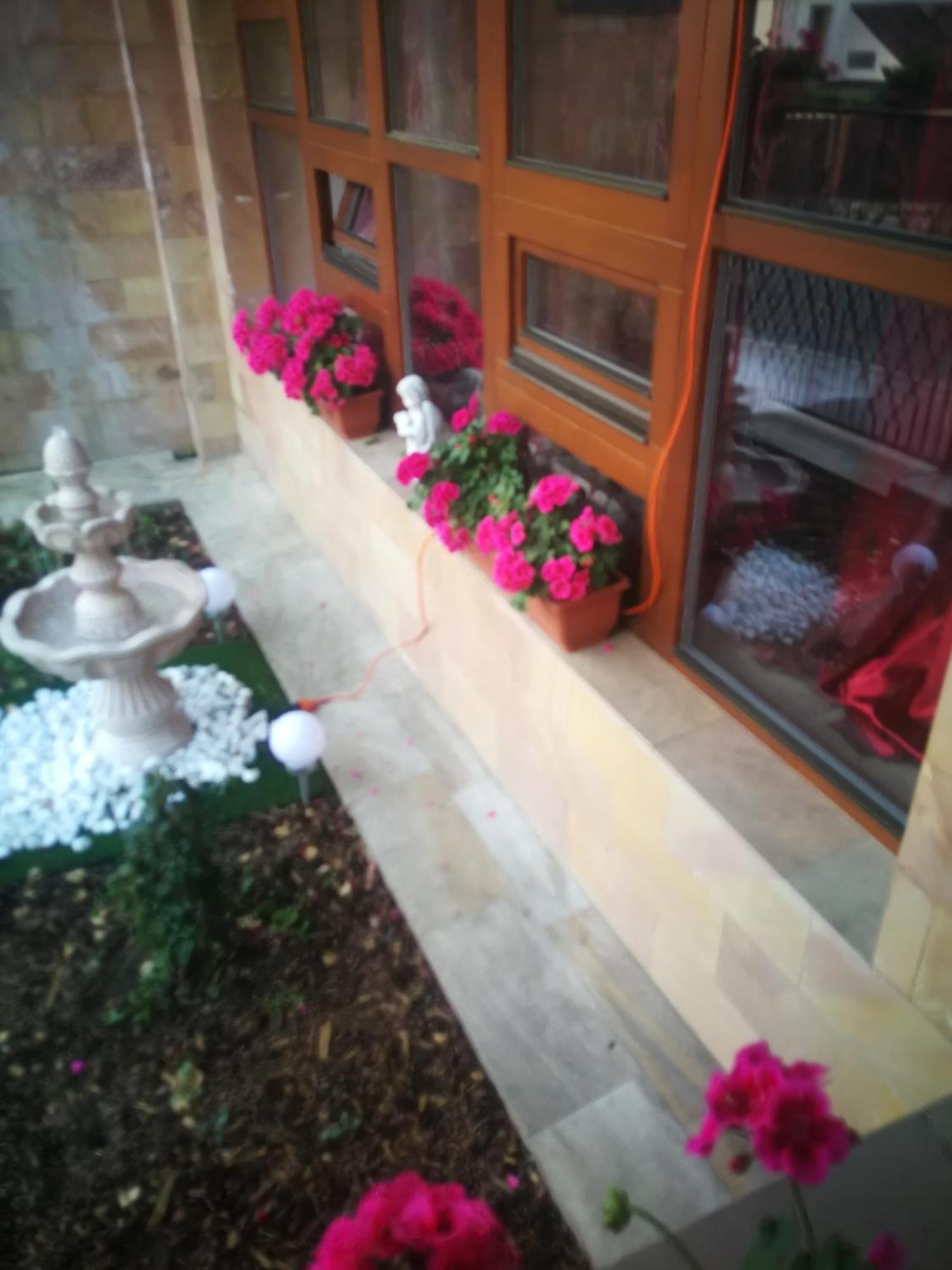 Villa Barrandovska Praag Buitenkant foto
